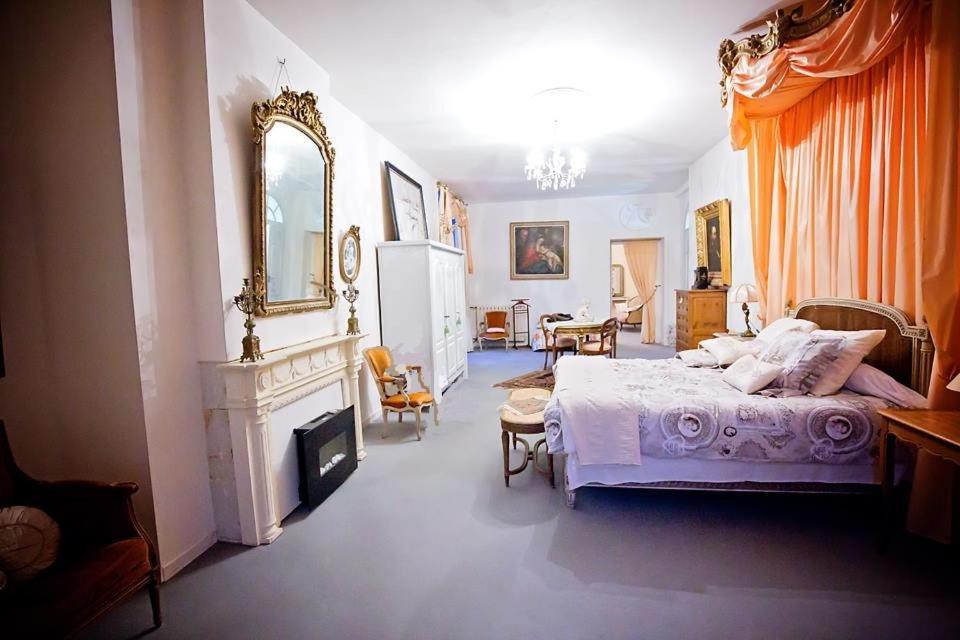 Chateau Du Bois Glaume Poligne Ngoại thất bức ảnh