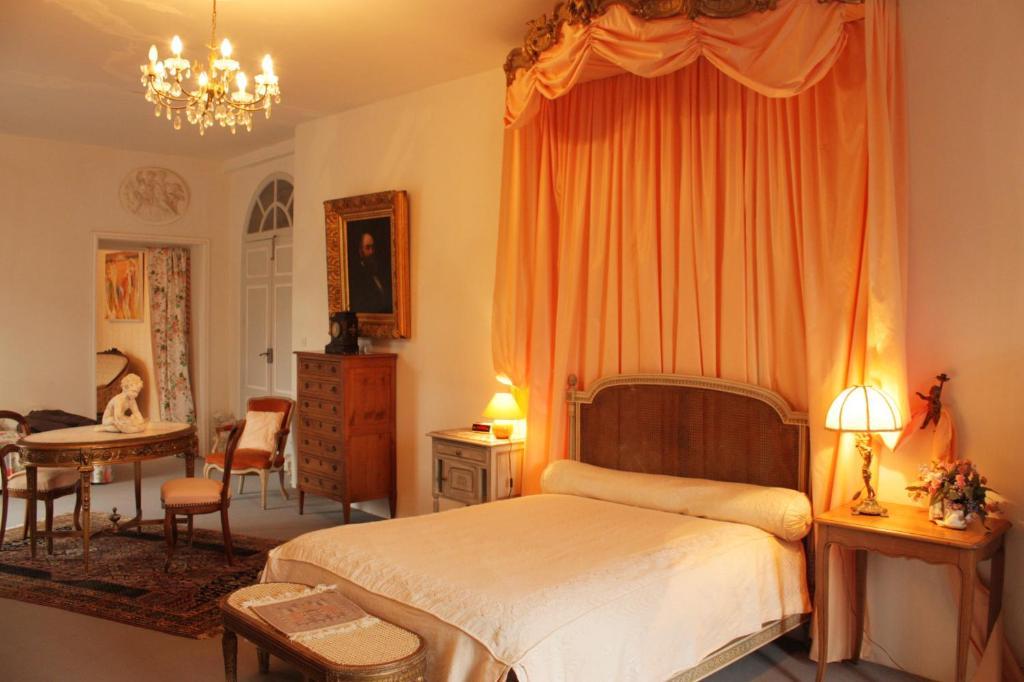 Chateau Du Bois Glaume Poligne Phòng bức ảnh